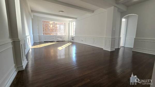 $8200.00 / 1br - OH 1-3PM SPECTACULAR CITY VIEWS LUX DM BLDG ON FIFTH AVE (West Village)63788457507971121