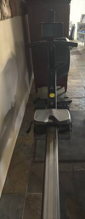 Rowing Machine TechnoGym 1