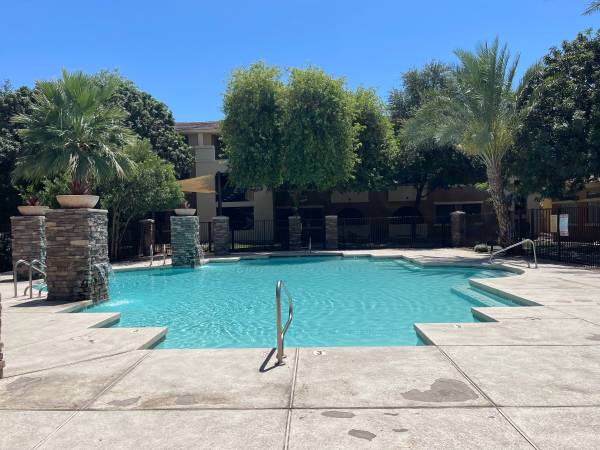 Beautiful 2-Bedroom 2-baths some utilities included, sec 8 accepted! 1