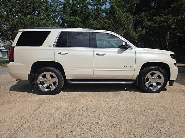 ~LTZ COMPLETAMENTE EQUIPADO~BLANCO PERLA~CHEVY TAHOE SUV 2015~4X4~TERCERA FILA~PAQUETE DE REMOLQUE - $16,99563435031014017121