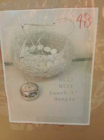 Farmhouse Birdsnest chandlier eggs light up 1