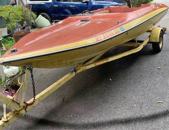 CVX 16 Glastron , 85 hp motor & trailer 1