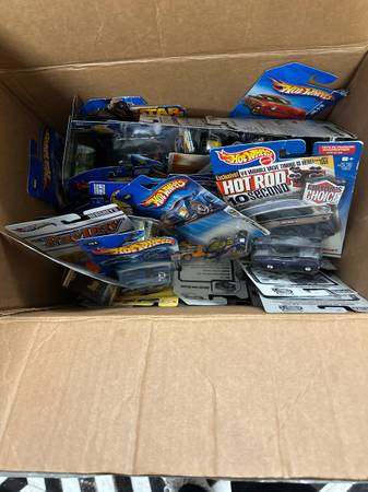 Hot Wheels Lot - NOS-unopened, mixed years 1