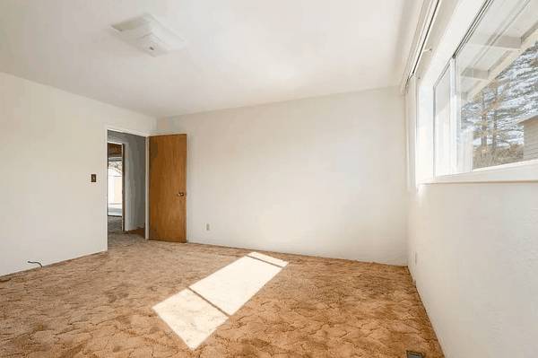 $1,060 / 3br - ⁜⁜Spacious Renovated HOme Features Modern⁜⁜ (santa cruz)64023721781250123