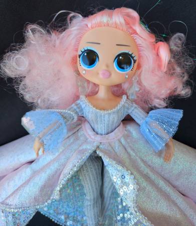 L.O.L. Surprise! O.M.G. Crystal Star 2019 Collector Edition Fashion Do - $25 (Tacoma)63471374374403123