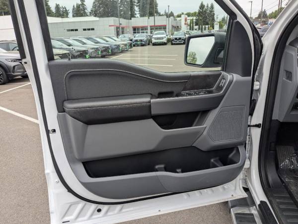 2025 Ford F-150 4x4 4WD - Photo 15