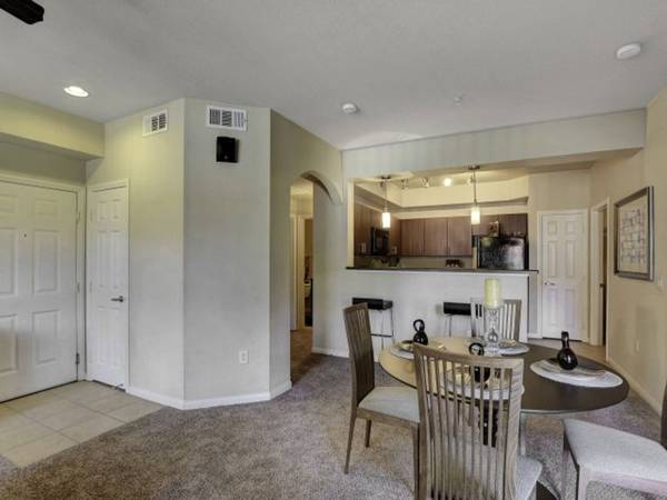 $1,299 / 1br - 804ft2 - 1 bedroom, Situated in Las Vegas!, Vertical Blinds (3132 N. Jones, Las Vegas, NV)63907025513475122