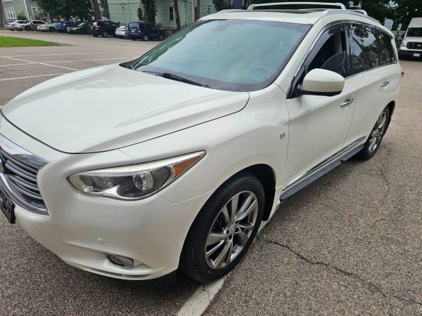 2014 Infiniti QX60 with 150'000 miles - $7,500 (Dorchester)63469916400643122