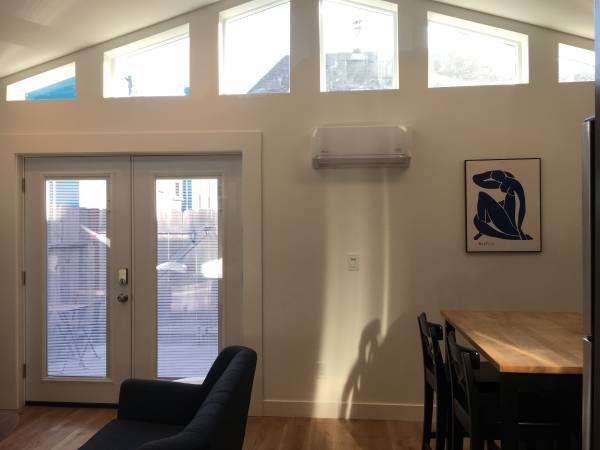 $1,750 / 320ft2 - Elegante, moderno, estudio privado con lavandería y aire acondicionado (Oakland Norte / Temescal)63658079664513120
