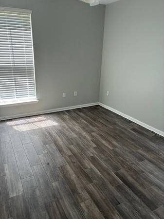 $1,525 / 3br - 1375ft2 - Beautiful House close to downtown Biloxi (Biloxi)63762029898371123