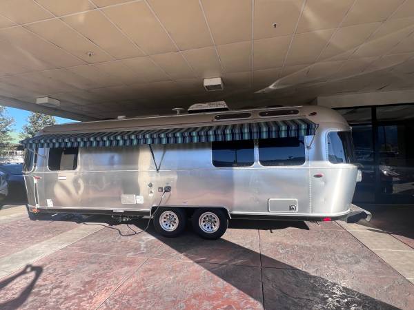 2023 Airstream international 1