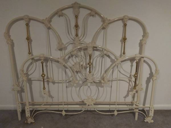 queen headboard and footboard 1