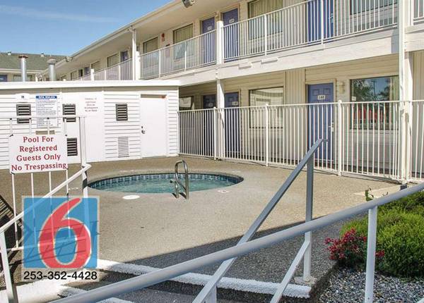 FLAT WEEKLY RATE in Seattle - Furnished, WiFi, Pool, Fresh Sheets! 1