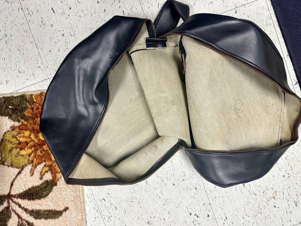 Naugahyde Drum bag 1