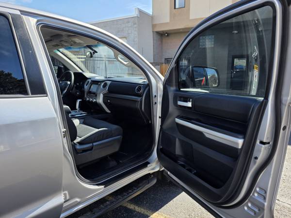 2015 Toyota Tundra Double Cab - Photo 15