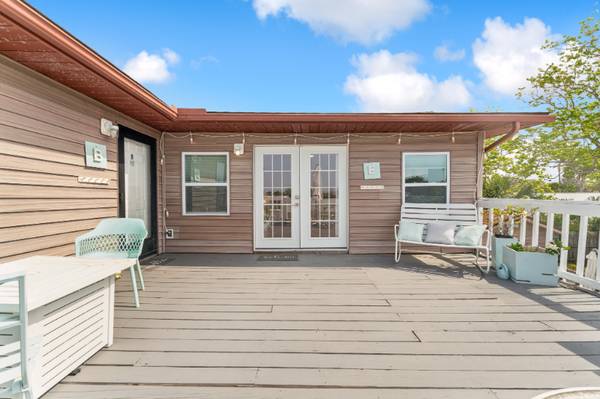 $1325.00 / 320ft2 - Cozy coastal studio63910445702019120
