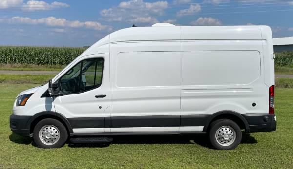 Ford T350 Transit CUSTOM VAN - $59,000 (Amery)63470775856129123