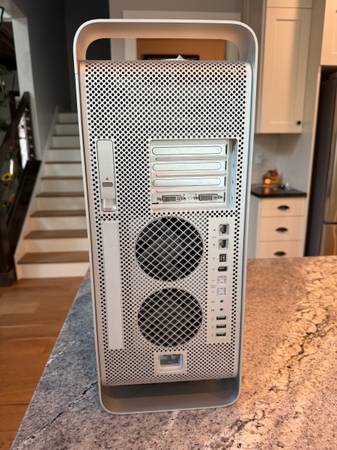 Power Mac G5（Late 2005） apple-history.com / Power Macintosh G5 (Late 2005)