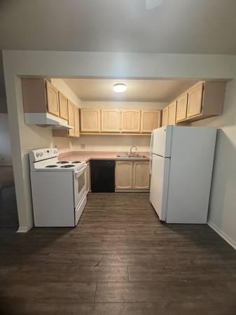 1 bd Available Now, Bottom Floor ADA 1