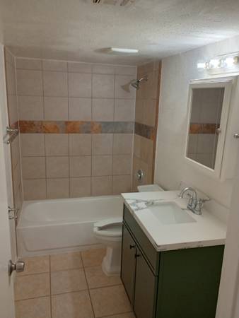 $975 / 3br - 875ft2 - 401-06 N D St (Eloy)63623896567169123