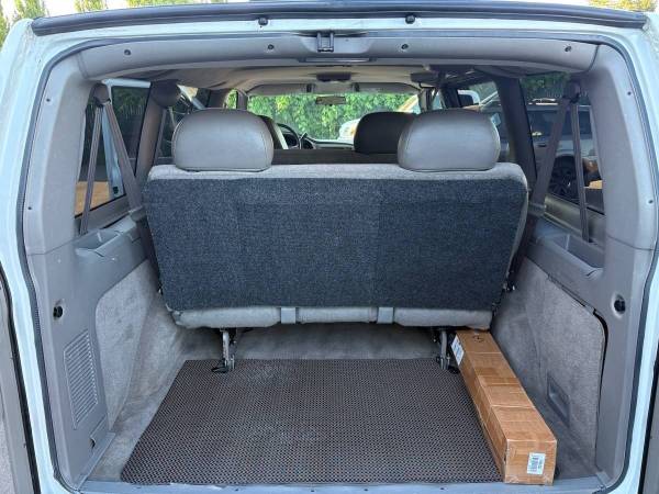 2003 GMC Safari - PASSENGER - Photo 12