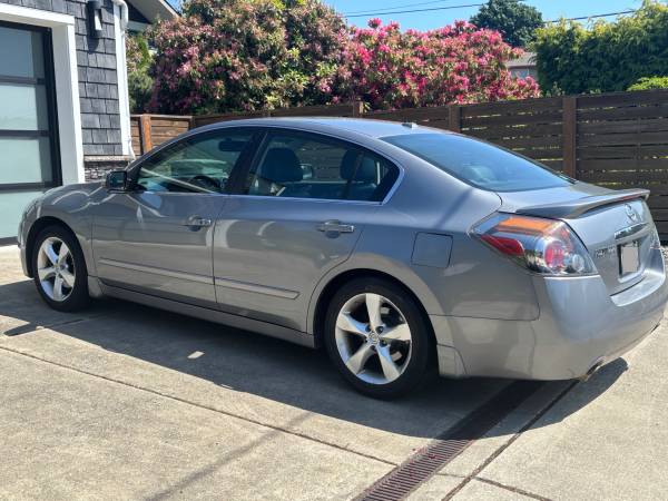 2008 Nissan Altima, 3.5L SE A/T, clean title, runs great - $3,850 (Edmonds)63617156558083121