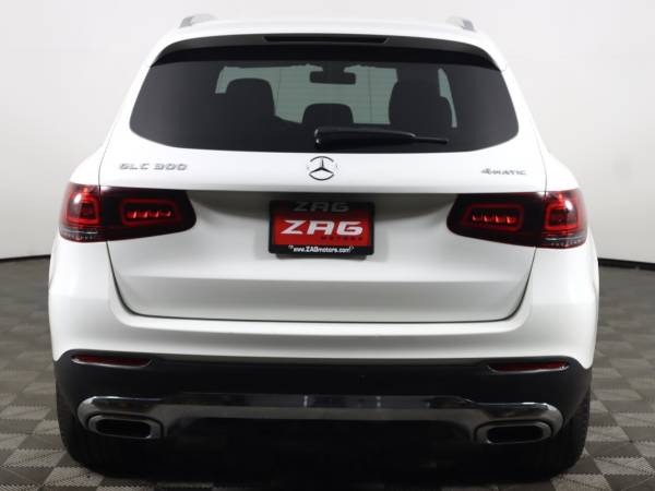 2020 Mercedes-Benz GLC 300 4MATIC - $24,495 (Mercedes-Benz GLC SUV)63475203007491123