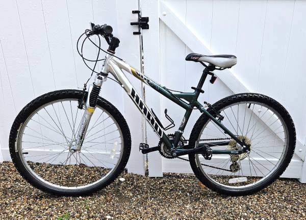 Haro V-1 Mountain Bike [Sz XS 13.5"] 1