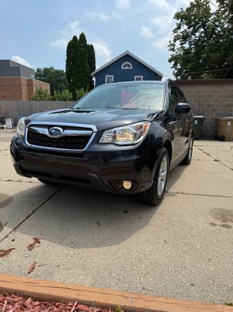2014 Subaru forester 2.4i MANUAL 6 Speed! - $8,600 (Madison)63613833993219121