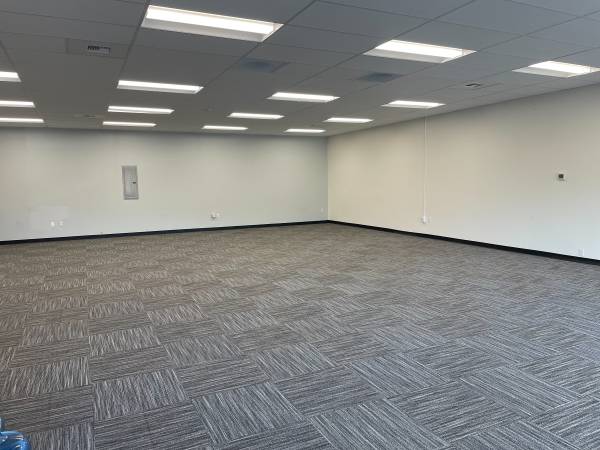 Main Street, Ferndale - Newer Retail/Office Space for Lease 1