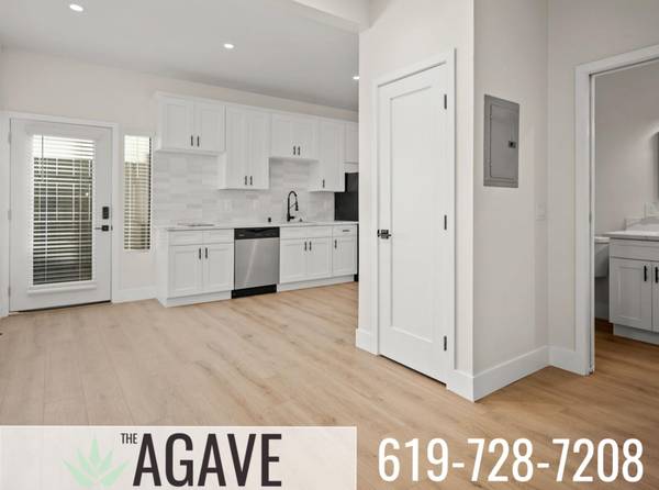 $2,695 / 2br - Near Restaurants, Shops - Gated w Intercom System, Vaulted Ceiling (San Diego)63866049999363120