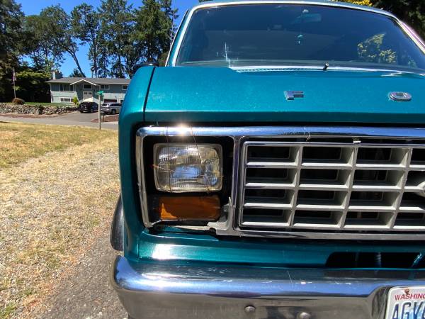 Furgón Ford 4x4 Econoline 150 SWB de 1978, corto, furgón corto, club wagon 4WD - $8.900 (Tacoma)63617398844675124