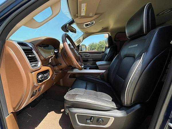 2020 RAM 1500 Laramie 4x4 - Photo 9