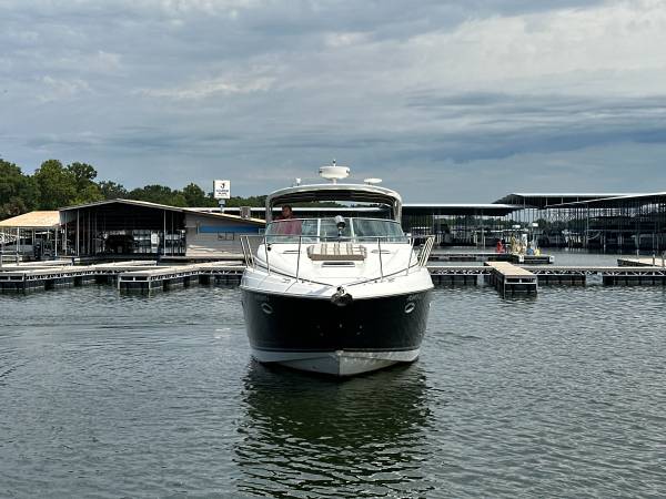 2007 Rinker 350 - $89,950 (Disney)63438747472131122
