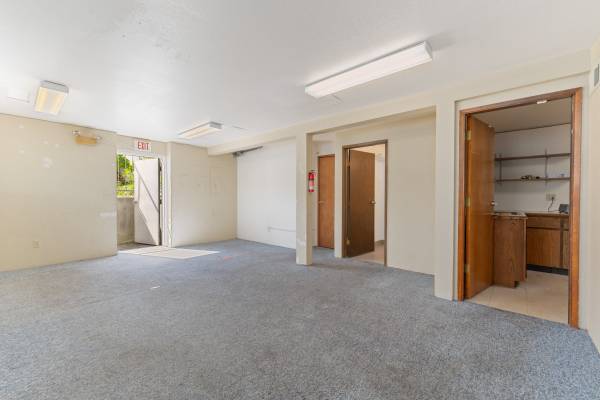 $900 / 1000ft2 - Office Downtown Wenatchee (Wenatchee)63654904348673124
