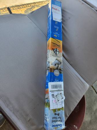 Elevated Pet Pro Bed 1