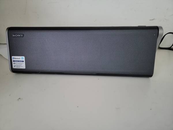 Sony SRS-BTX300 Portable 20 Watts NFC Bluetooth Wireless Speaker 1