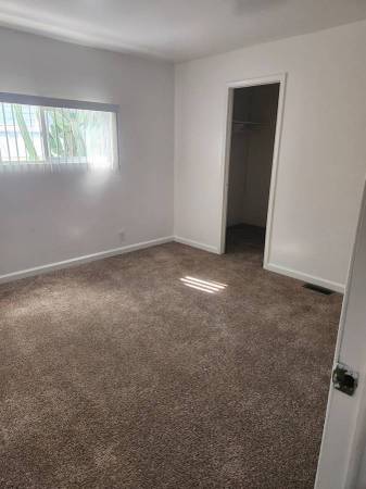 $1,700 / 3br - 10800ft2 - LARGE 3 Bedroom 2 Bathroom (Santee)63865702525569122