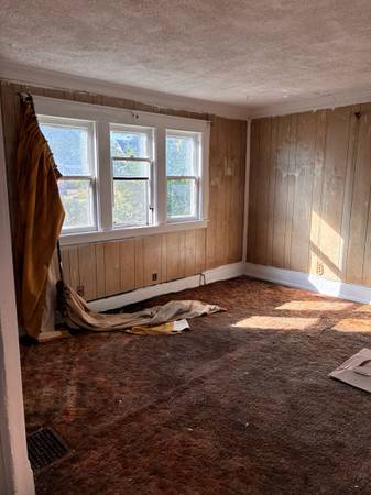 $65,000 / 2br - 1280ft2 - Off-Market Kokomo Fix & Flip! (46901) (Kokomo)64288216492674121