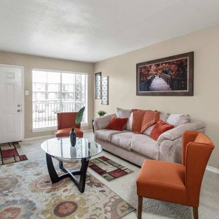 $887 / 1br - On-Site Management, Air Conditioning, Large Closets (6233 Gulfton, Houston, TX)63906678277635123