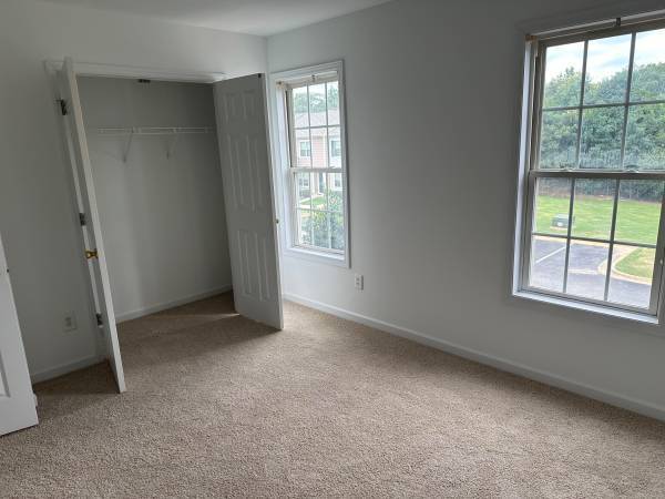 $1,300 / 2br - 1150ft2 - Townhouse in Clayton (Clayton)63968073118595122