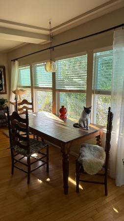 $1,750 / 2br - 🏡 Seeking Female Roommate for Cozy Los Feliz Apartment (Los Feliz)63829303019395120