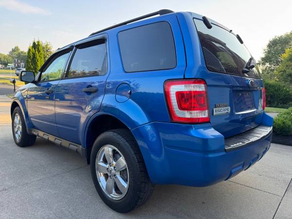 Ford Escape XLT AWD 2011, 1 dueño - Sin óxido - V6 - 118,000 millas - 4.900 $ (Akron)63436229832833122