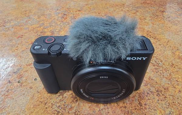 Sony ZV-1 4K Compact Camera 1