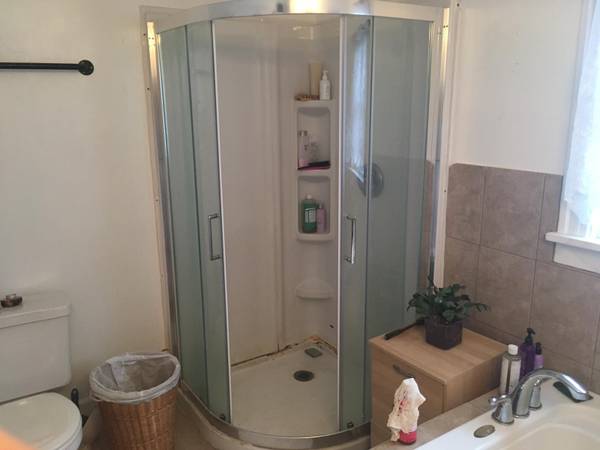 $1,010 / 1br - Large, Quiet Home in North Capitol Hill November 1, flexible move-in (North Capitol Hill)63884778534019124