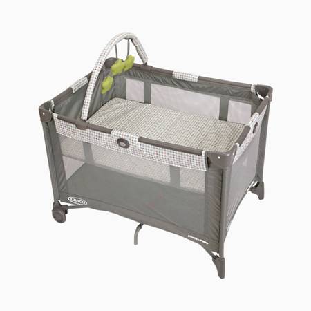 Graco Pack N Play - Like New 1