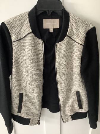 Women’s Banana Republic Sweater/Jacket 1