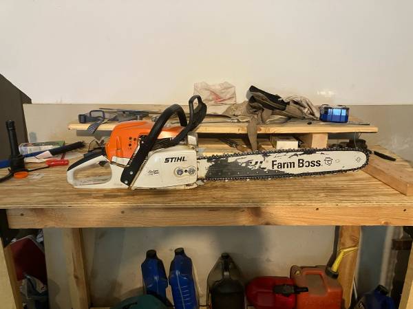 Stihl MS 271 Farm Boss + EXTRAS!! 1