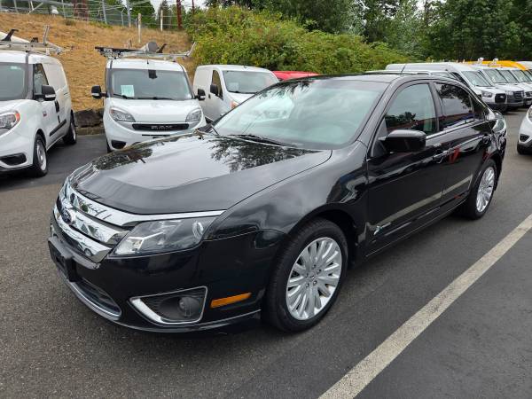 2012 Ford Fusion Hybrid Automatic Sedan Low Mileage! - $8,995 (Bellevue)63469748079745122