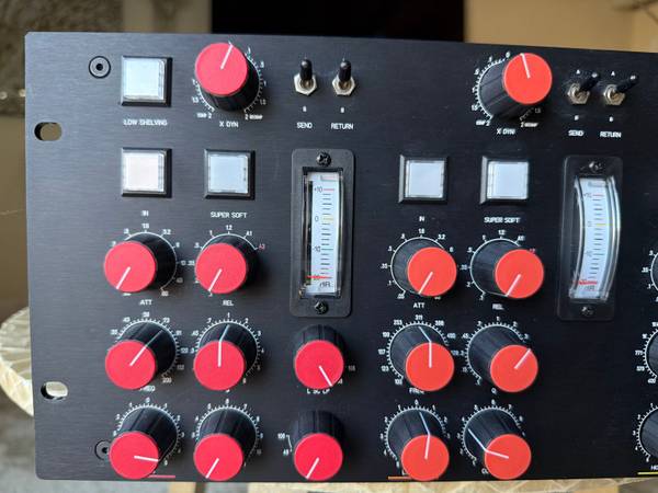 GOLY Gravity's Rainbow Mastering Equalizer 1